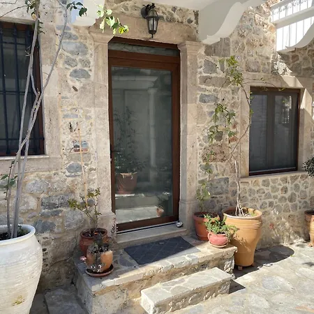 Foteini Κάλυμνος